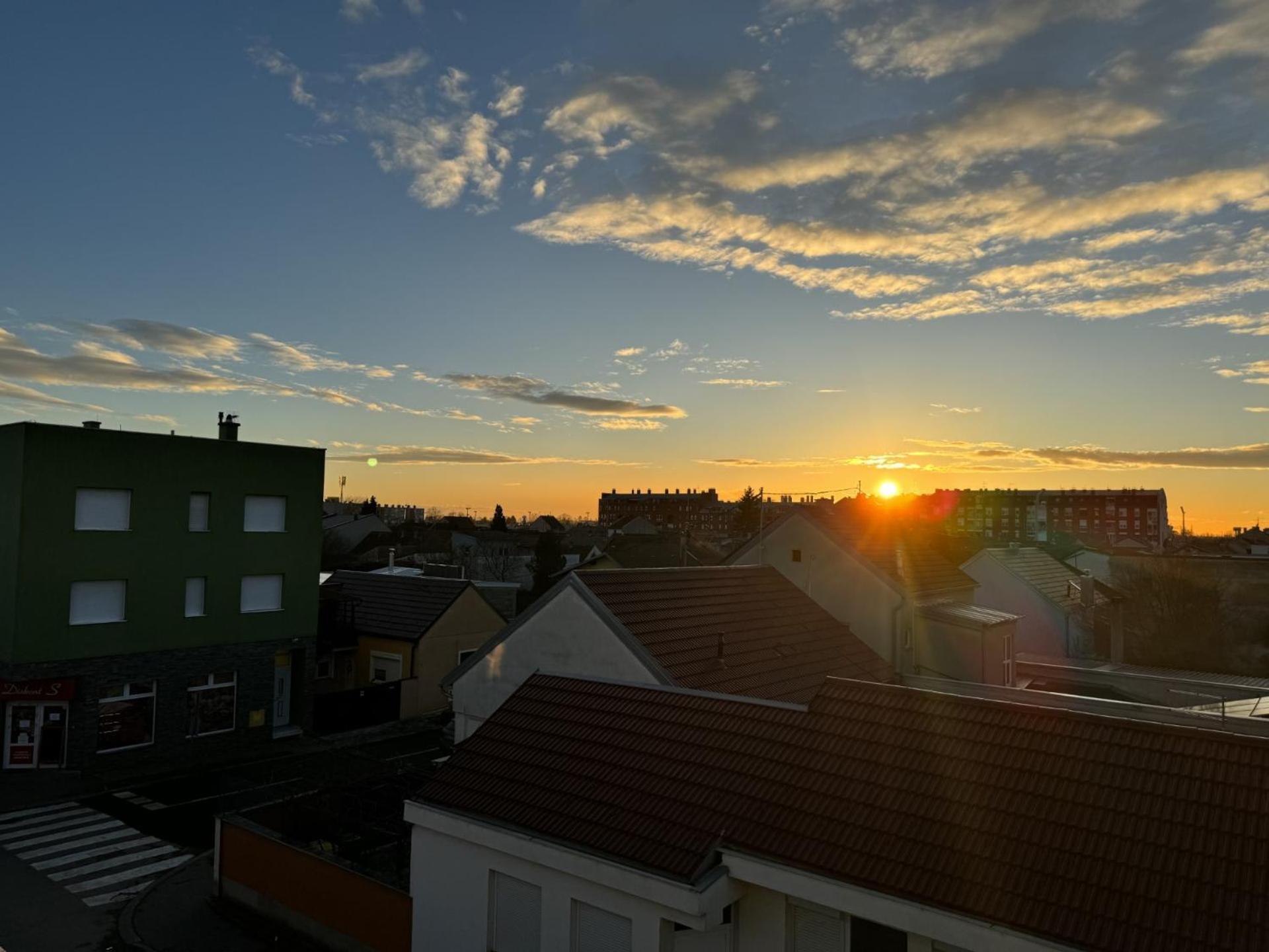 Pansion Komfor Fitea Osijek Buitenkant foto